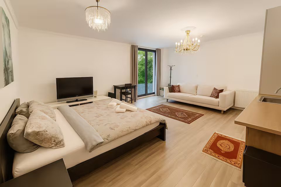 Spacious Studio — open-plan living